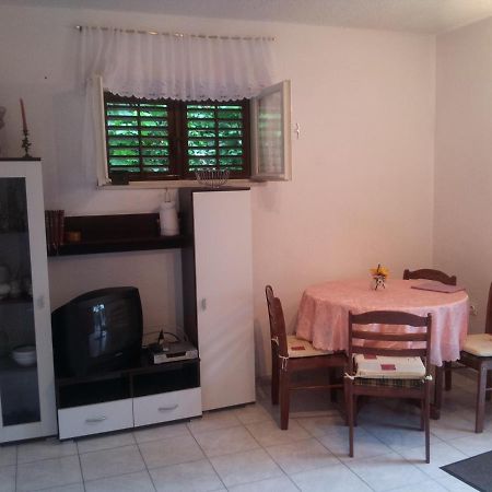 Zora Apartman Seget Vranjica Kültér fotó